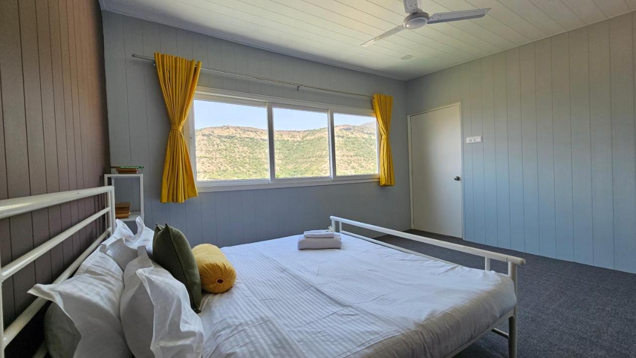 White Lotus Villa Pune Extérieur photo